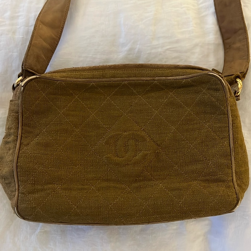 Chanel Vintage CC quilted camera bag